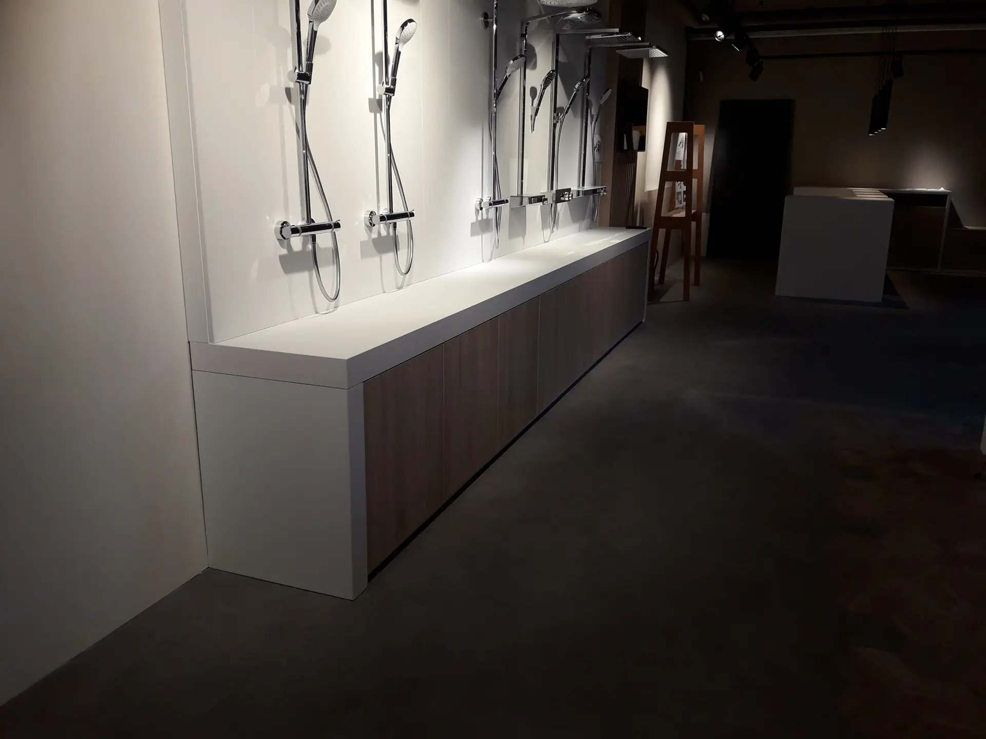 showroom-door-stokvisbouw-foto-2